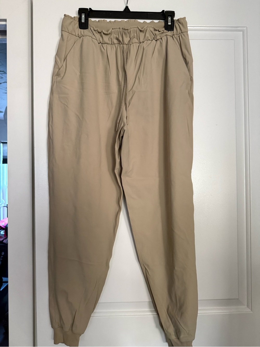 Lululemon keep moving jogger